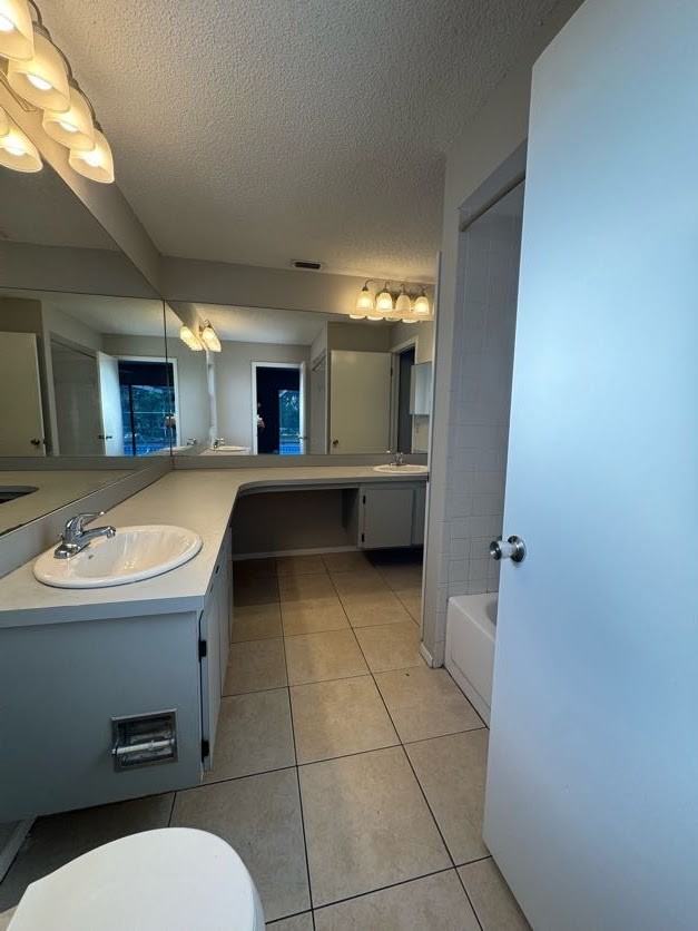 8208 Wooden Dr - Photo 7 of 14