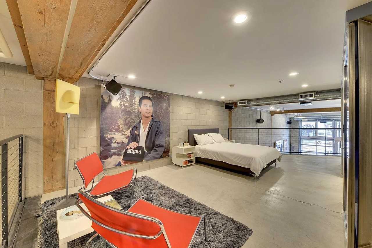 801 Washington Ave N #104 - Photo 3 of 11