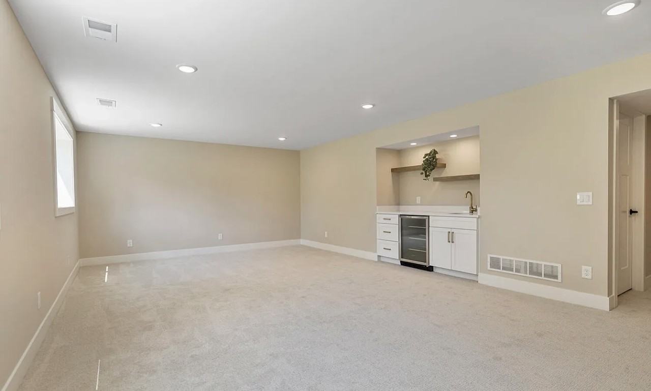 4314 Tallman Woods Dr Nw - Photo 4 of 10