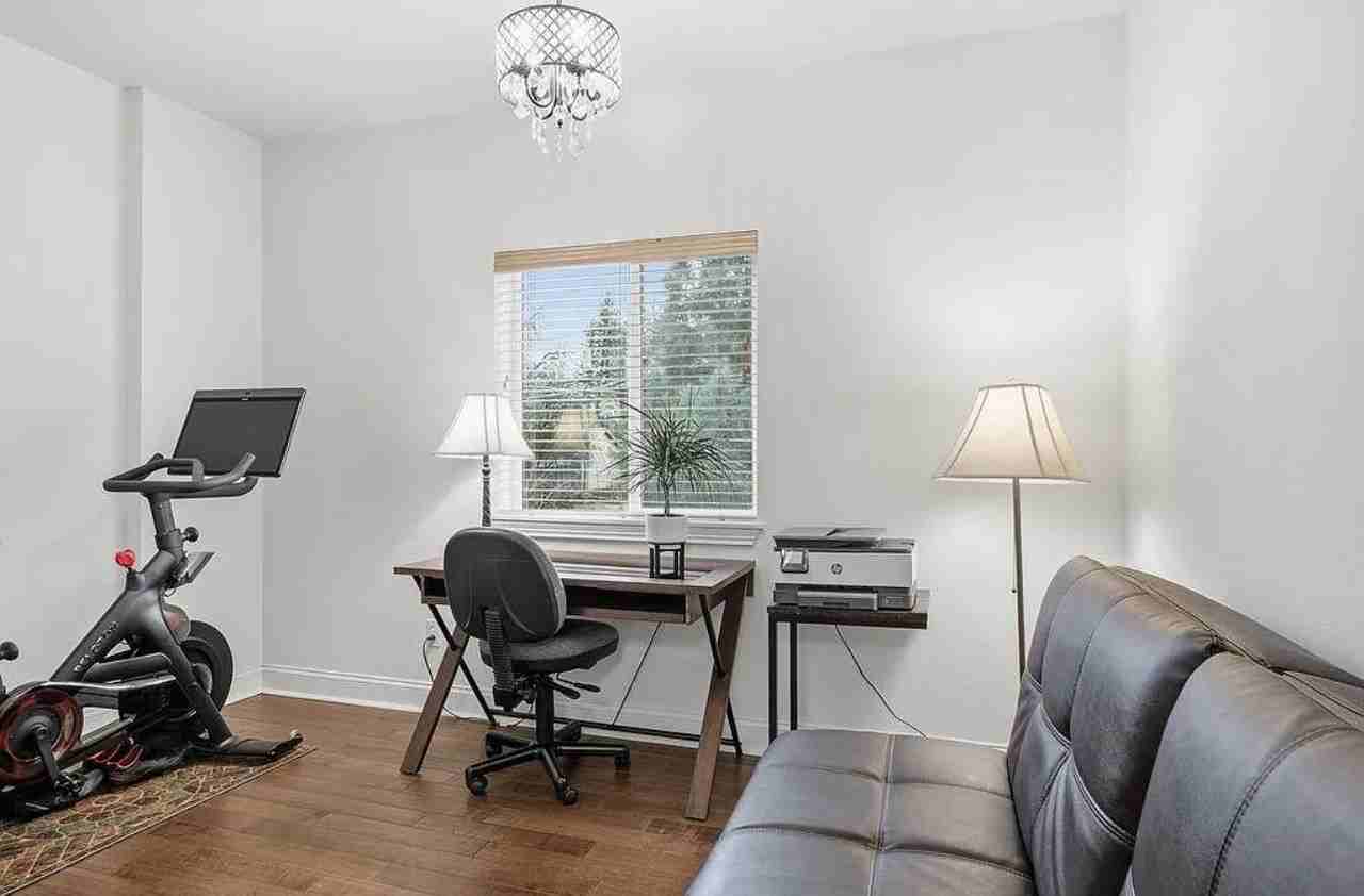 2203 W 5th Ave - Photo 6 of 10