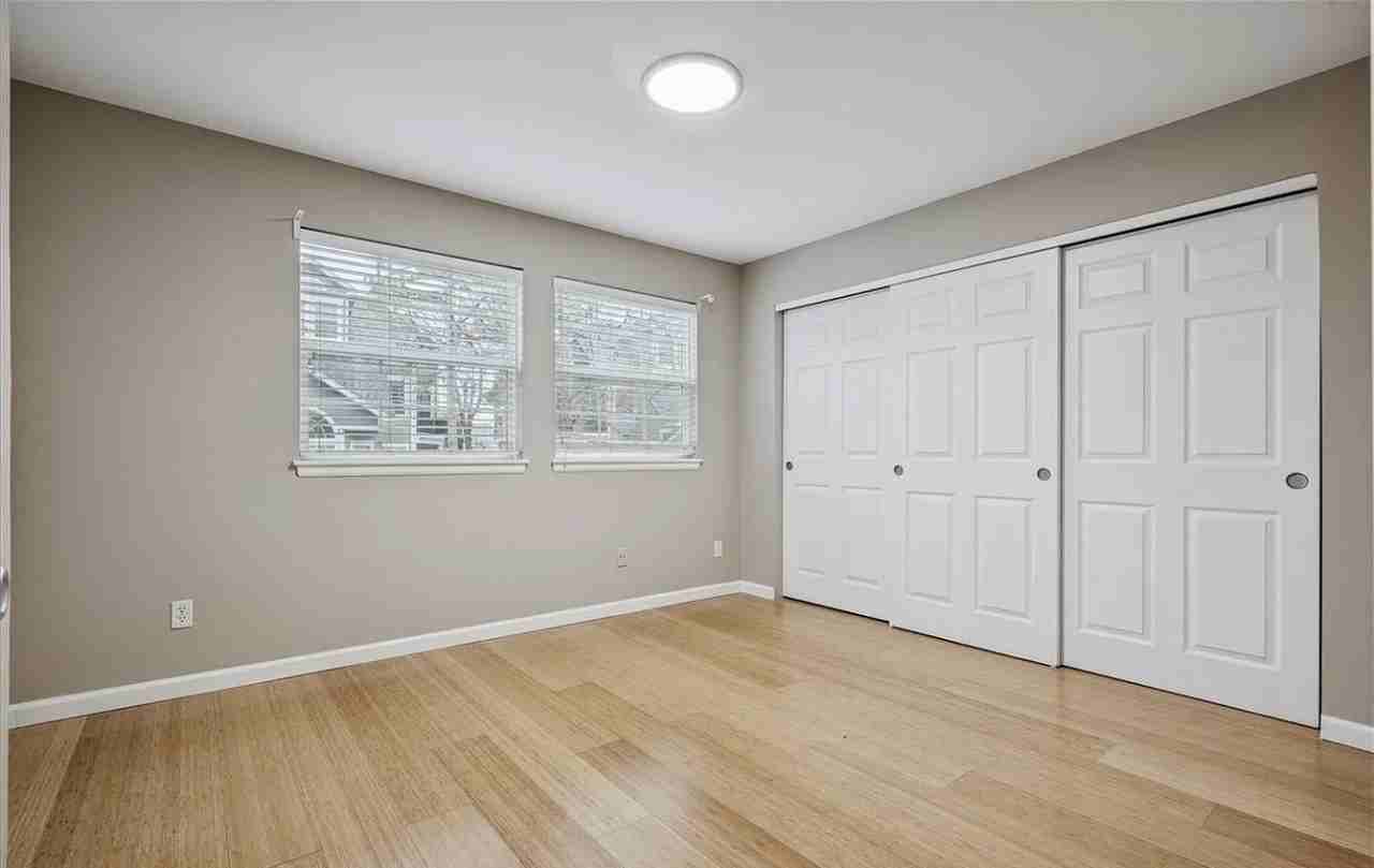 6702 S Ivy Way - Photo 2 of 10