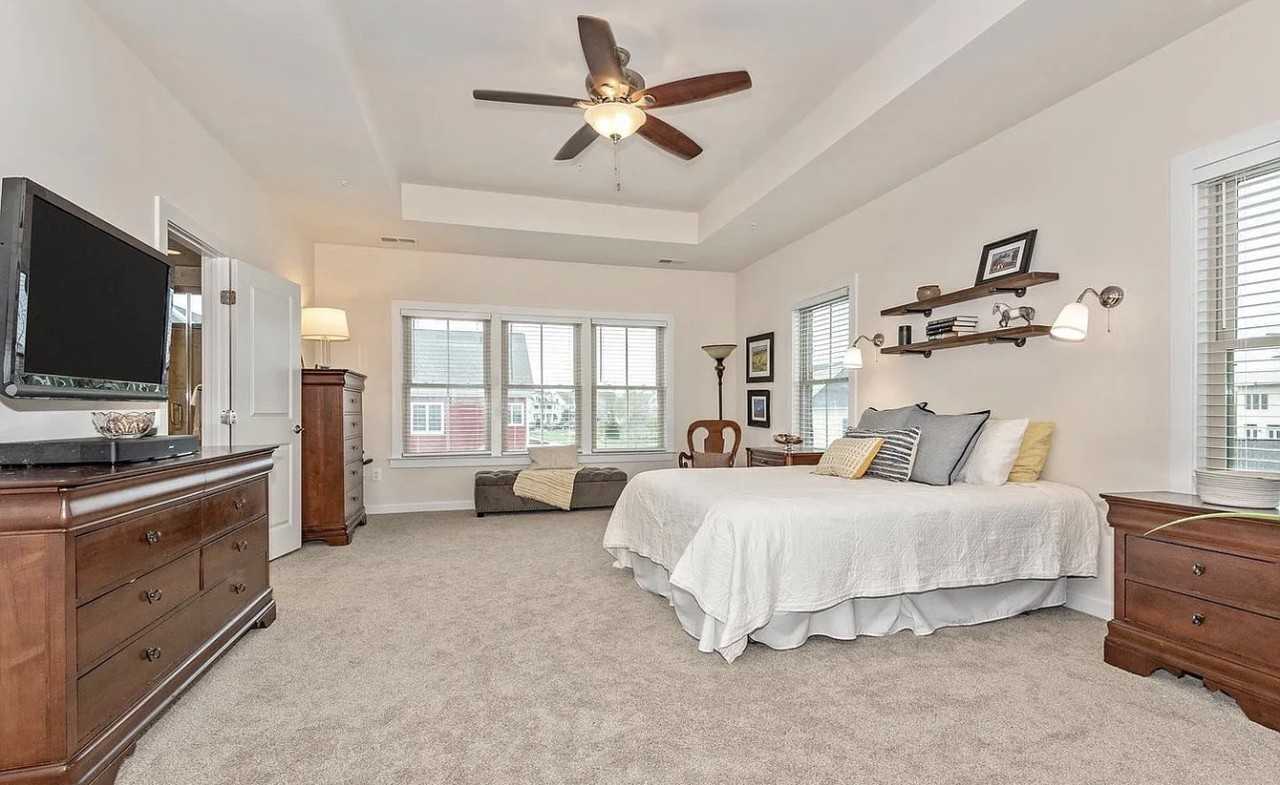 9124 Kenway Ln - Photo 7 of 10