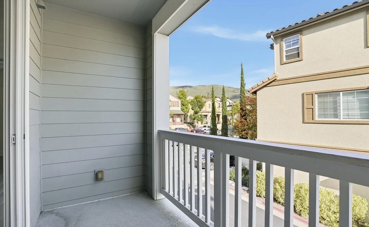 3265 Lavender Ln - Photo 6 of 10