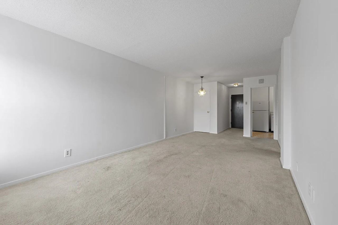 232 S Highland St - Photo 3 of 9