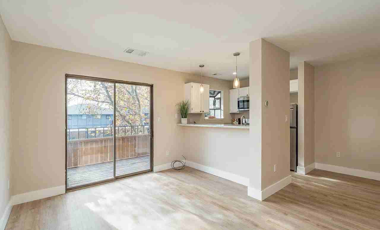 2169 Kietzke Ln - Photo 6 of 6