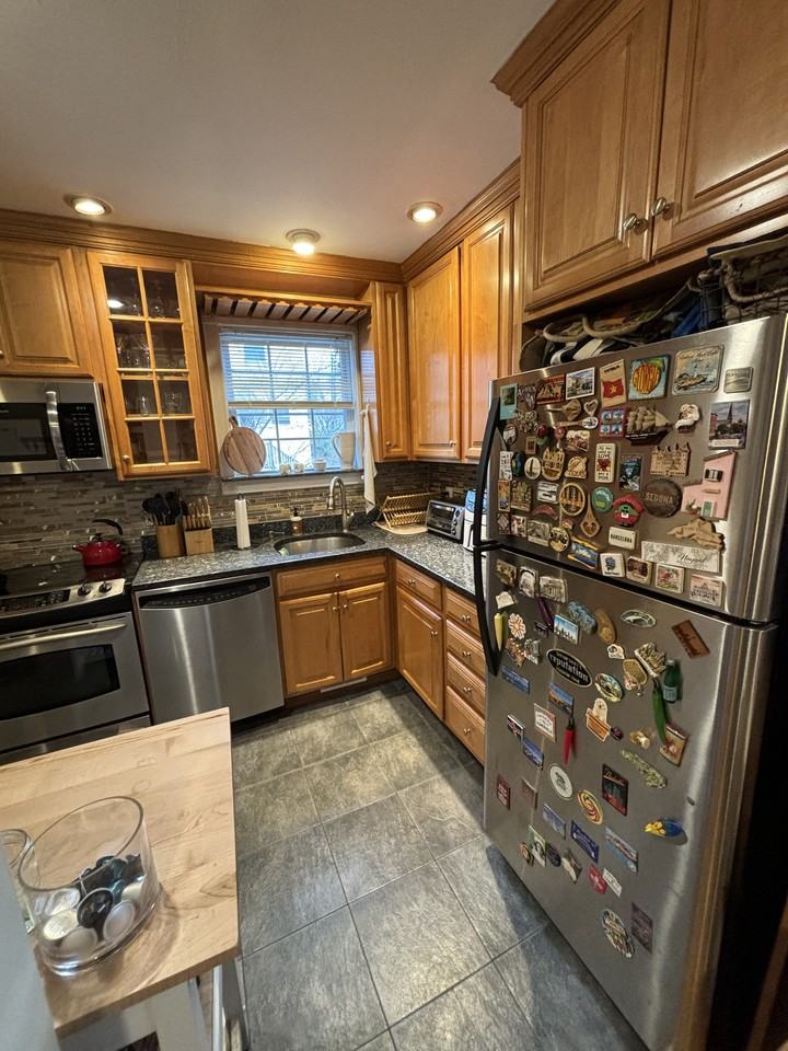 37R Farquhar St #NA - Photo 2 of 16