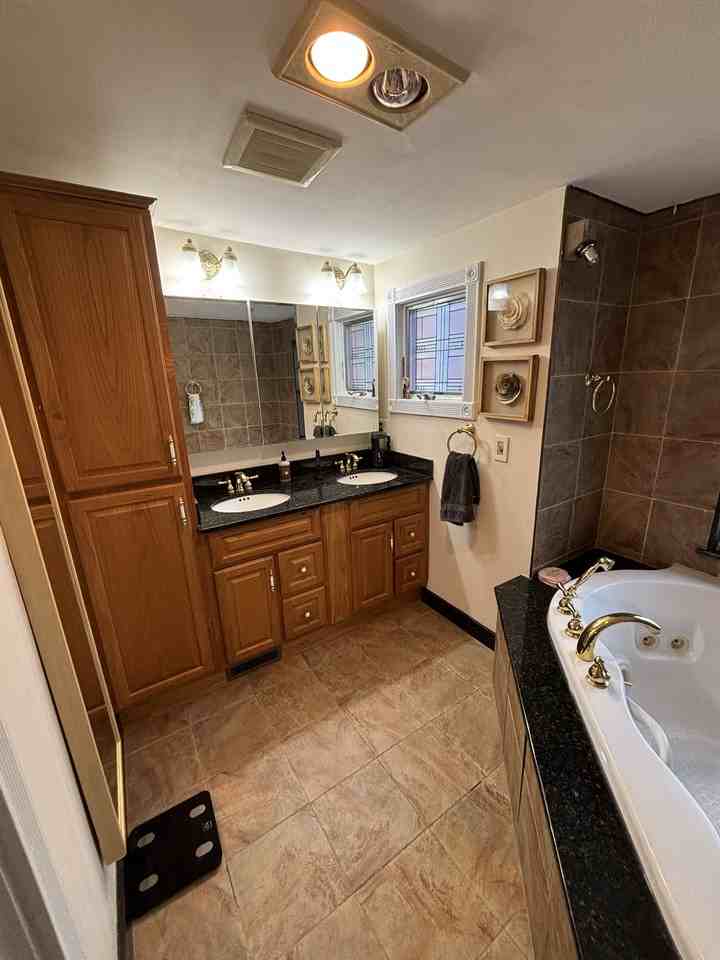 37R Farquhar St #NA - Photo 5 of 16