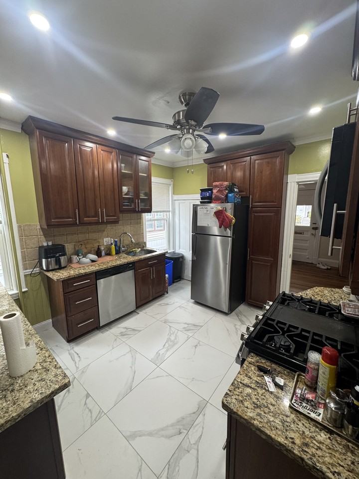 71 Fairbanks St #NA - Photo 2 of 17