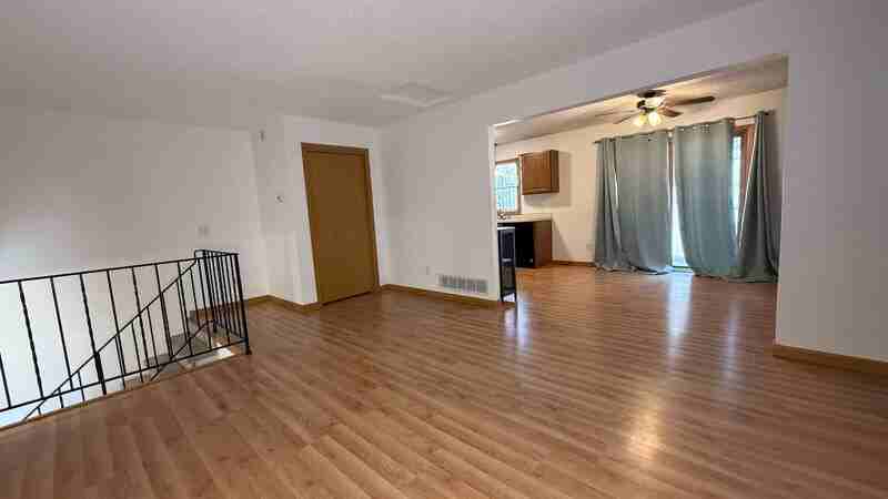 8627/8635 Woodlawn Dr #8627 - Photo 5 of 16