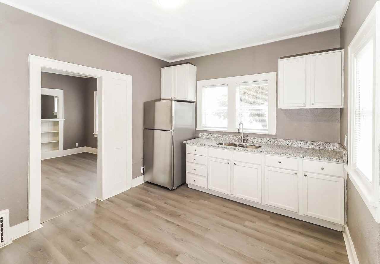 838 S Walnut St #NA - Photo 7 of 10