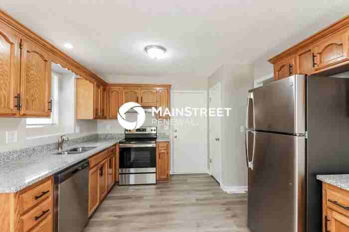 306 W Sierra Dr - Photo 5 of 17