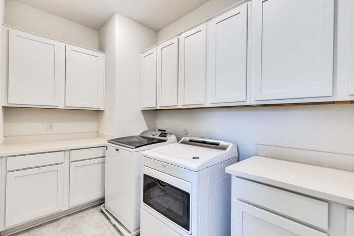 10403 Bramble Berry Dr - Photo 5 of 21