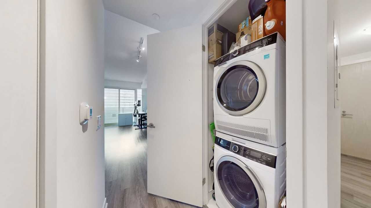 138 Downes Street #4303 - Photo 6 of 46