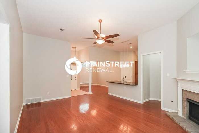 372 Fleets Hill Dr #D - Photo 4 of 16