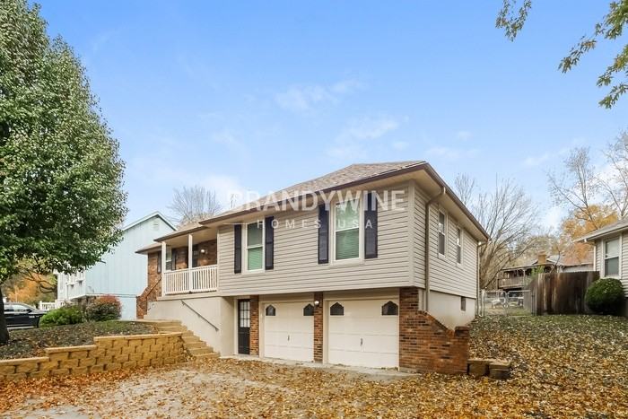 17312 E 50th Terrace Ct S - Photo 2 of 25