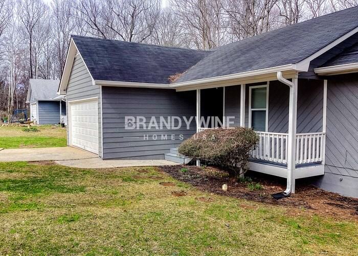 289 Montego Cir - Photo 2 of 27