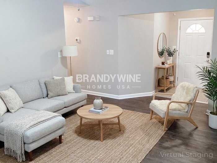 289 Montego Cir - Photo 4 of 27