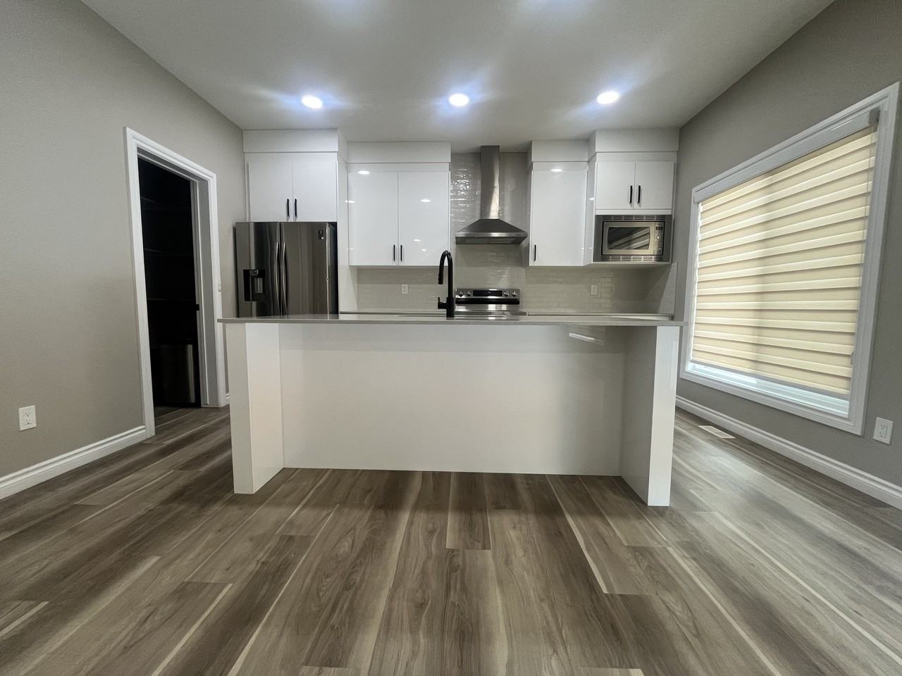 5740 Kootook Way SW, Edmonton - Photo 3 of 16