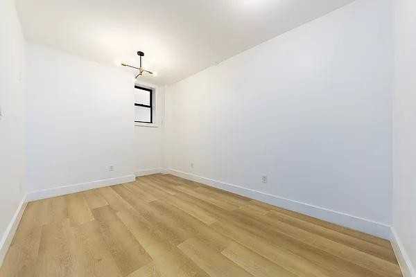 W 54th St #203B - Photo 5 of 9