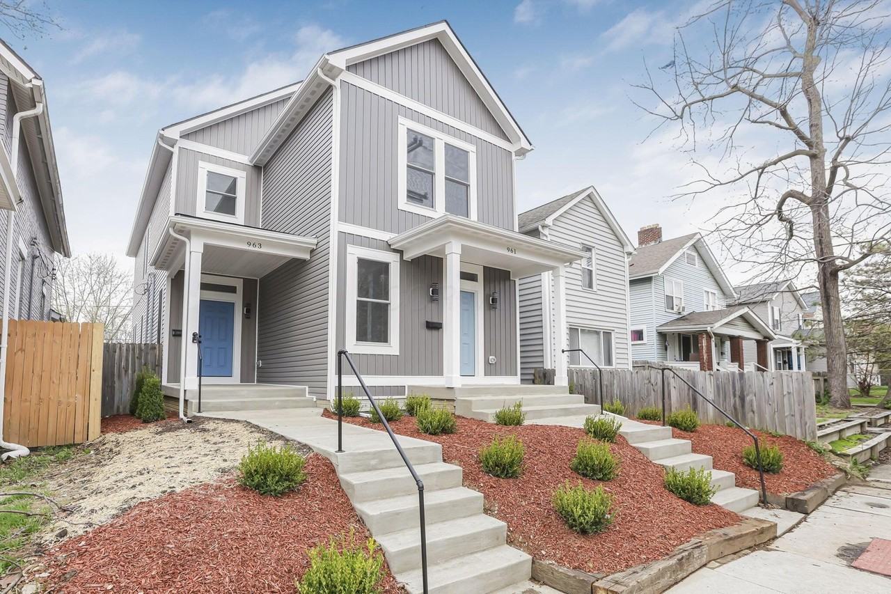 961 Heyl Ave - Photo 4 of 50