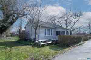 featured image of 9 Wilcox Pl