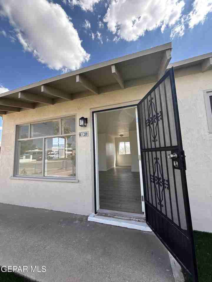 6138 Taos Dr - Photo 7 of 25