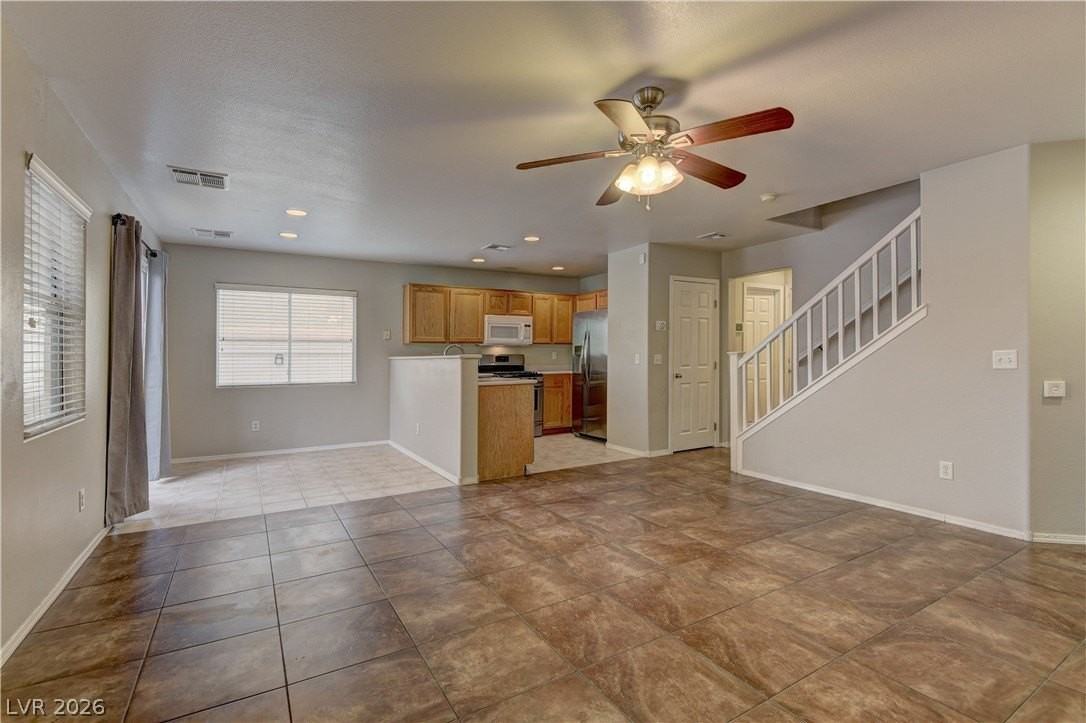 1052 Coronado Peak Ave - Photo 6 of 22