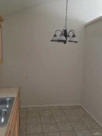 724 S Ohare Dr - Photo 6 of 14