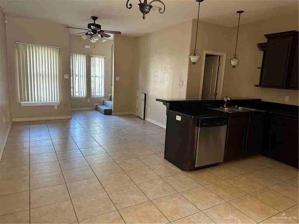 1403 W Fig Ave - Photo 7 of 14