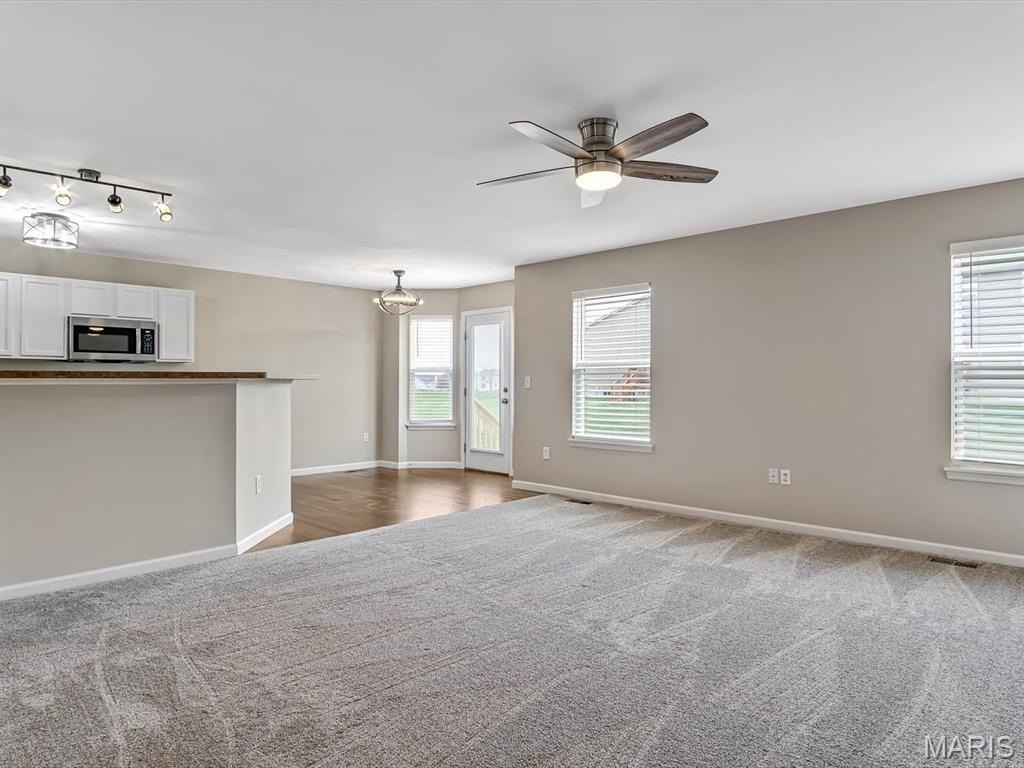 863 Harbor Woods Dr - Photo 3 of 17