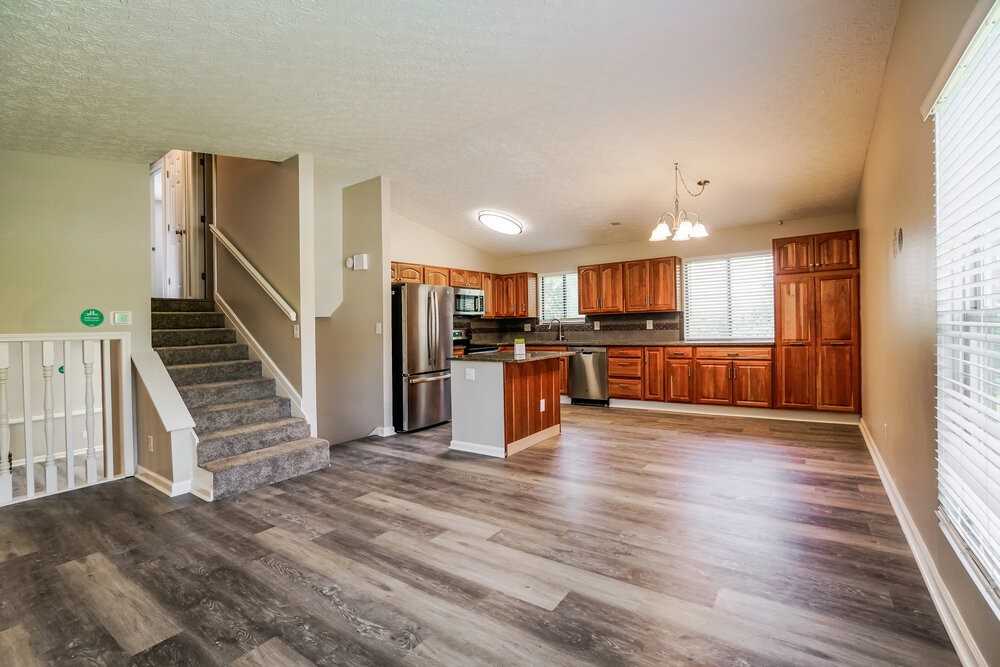 1713 Willowpark Ct - Photo 7 of 19