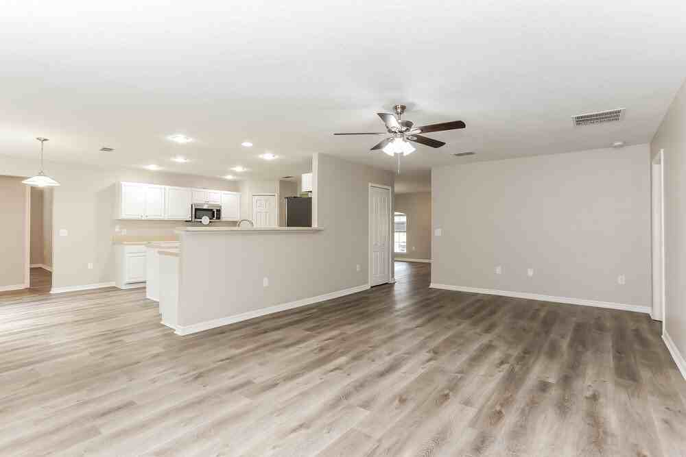 97122 Yorkshire Dr - Photo 3 of 16