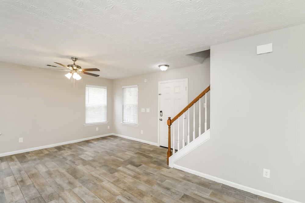 203 Swanee Ln - Photo 7 of 17