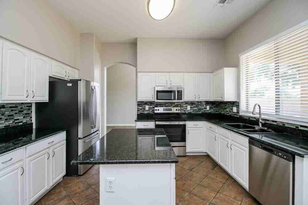 4091 E Carriage Way - Photo 6 of 17