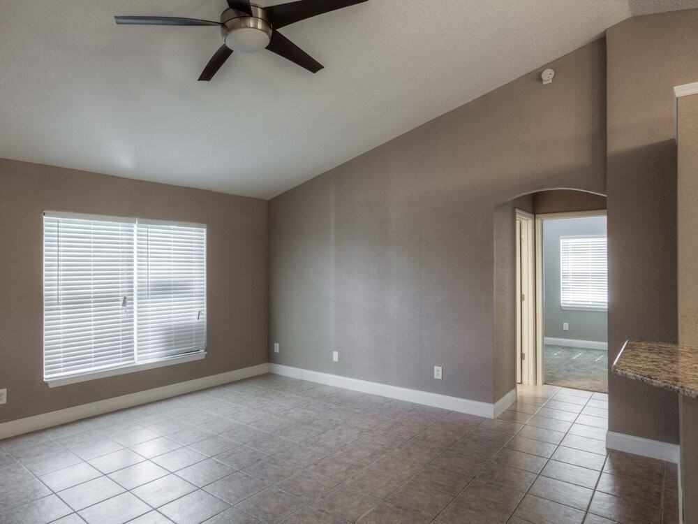 350 Trade Wind Dr - Photo 2 of 15