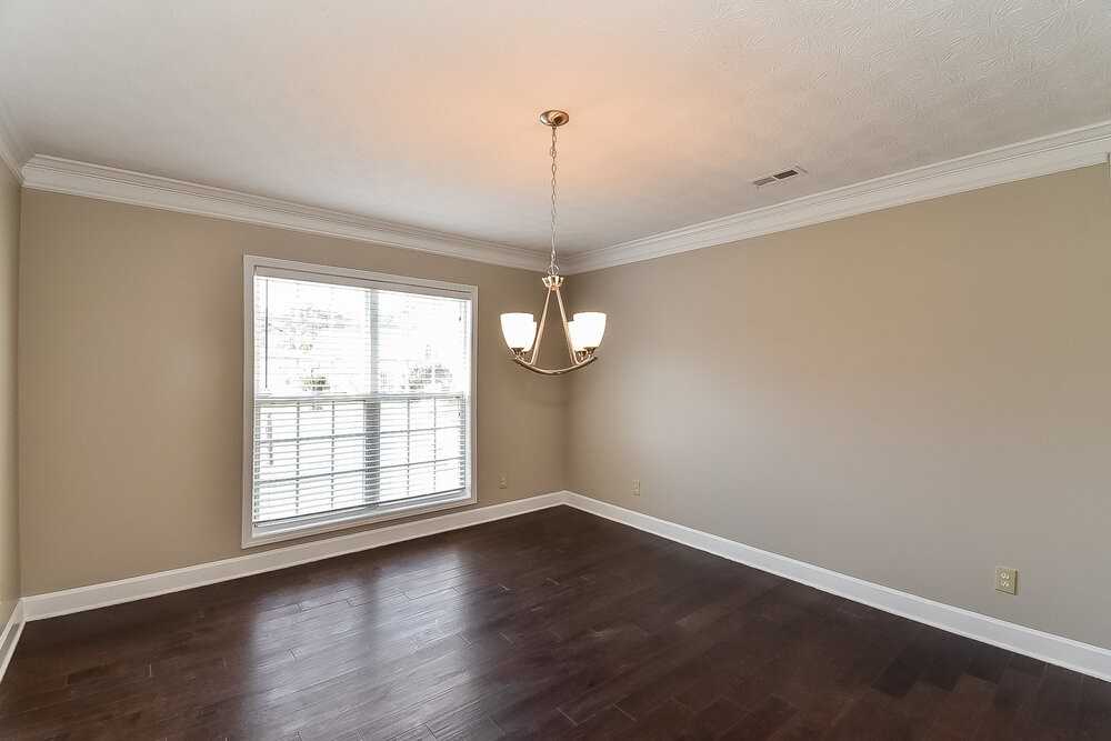 2091 Samantha Cir Sw - Photo 5 of 17