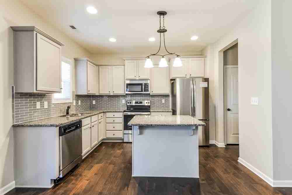 244 E Webber Ln - Photo 7 of 15