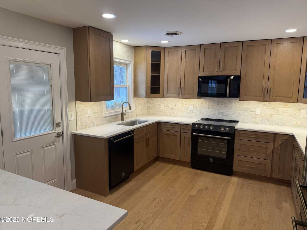 8A Canton Dr Unit 8a - Photo 4 of 14