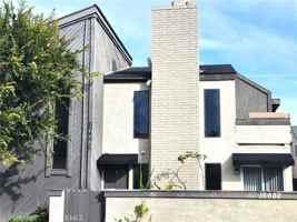 featured image of 16682 Dolores Ln