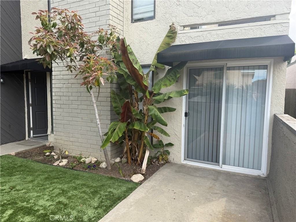 16682 Dolores Ln - Photo 2 of 19