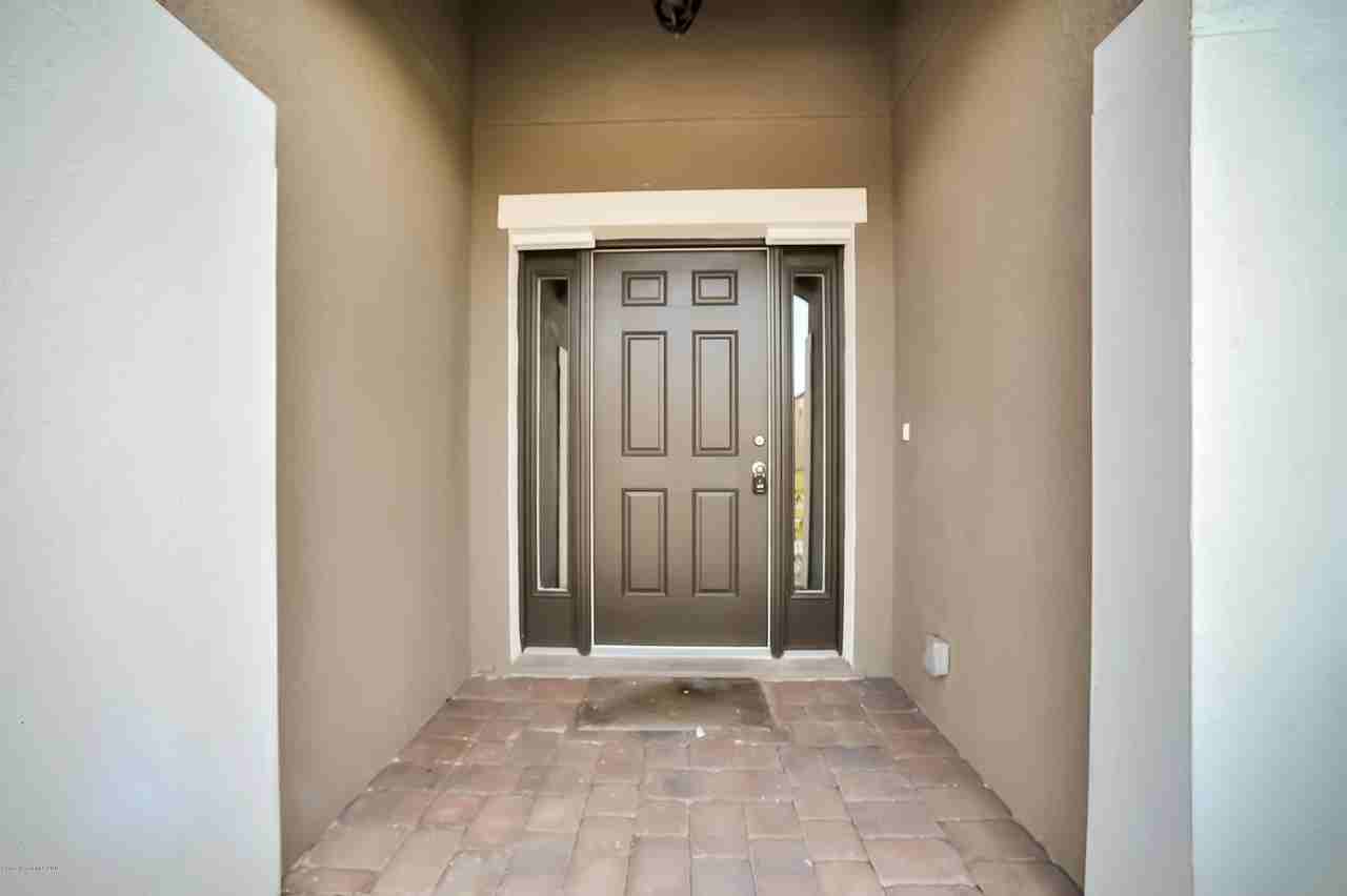 1183 Musgrass Cir - Photo 2 of 19