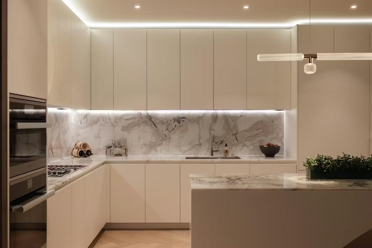 1480 Howe Street - Photo 4 of 21