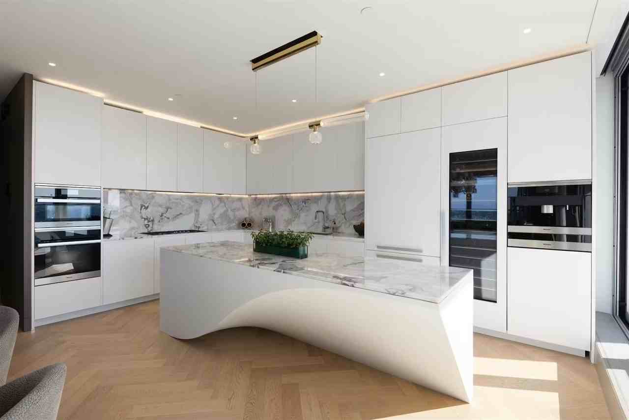 1480 Howe Street - Photo 7 of 21