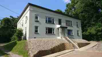 featured image of 233 Boileau Pl