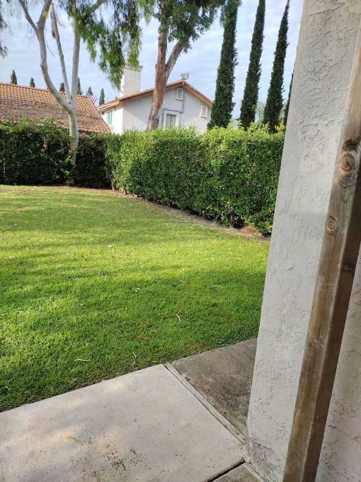 4724 63rd St - Photo 4 of 40