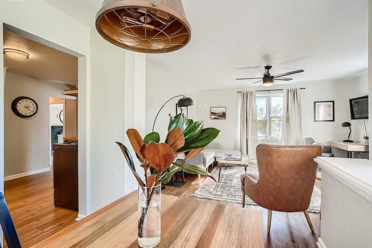 601 South Pennsylvania Street - Photo 2 of 28