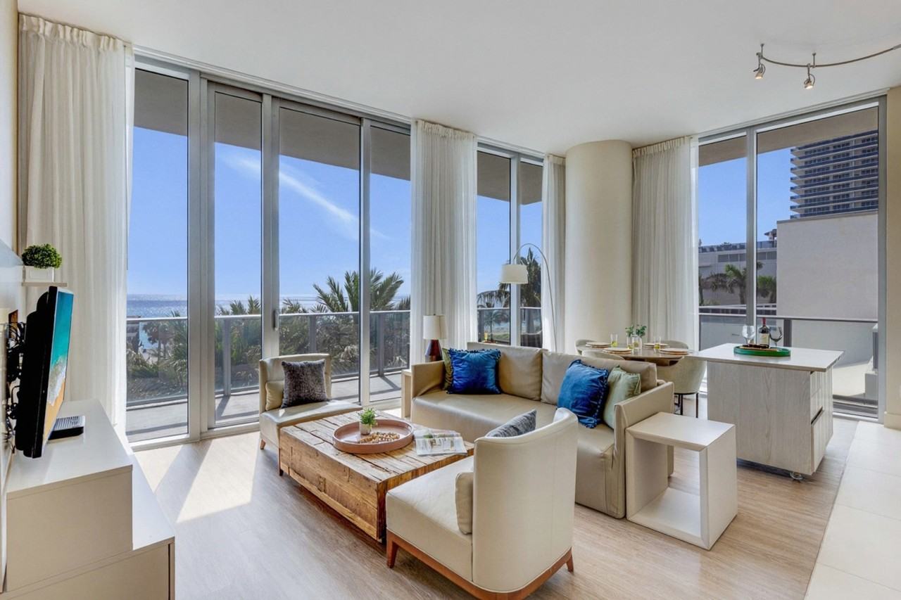 4111 South Ocean Drive - Photo 4 of 50