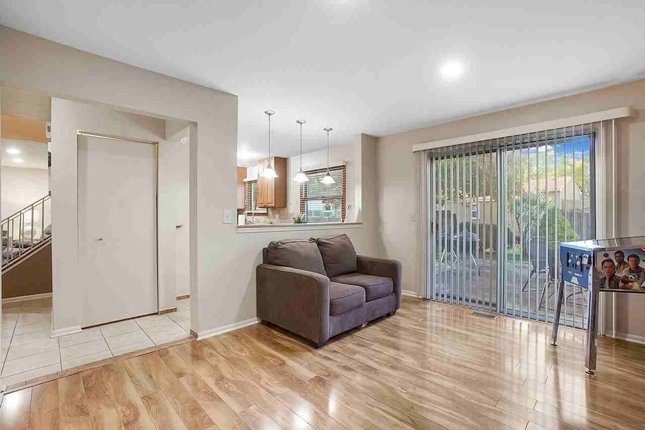 346 Weatherford Ln #1285058P - Photo 5 of 24