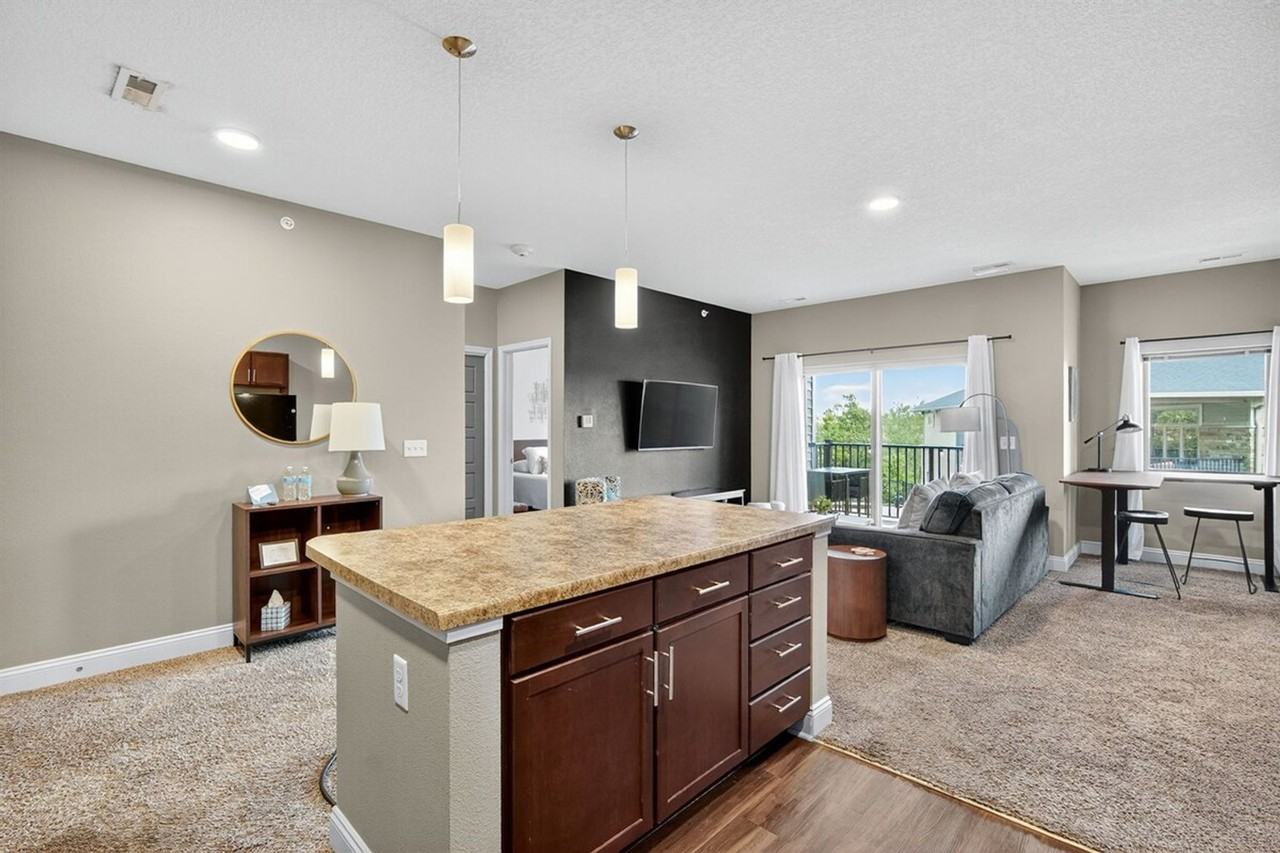 8350 Cascade Ave #1285751P - Photo 6 of 34