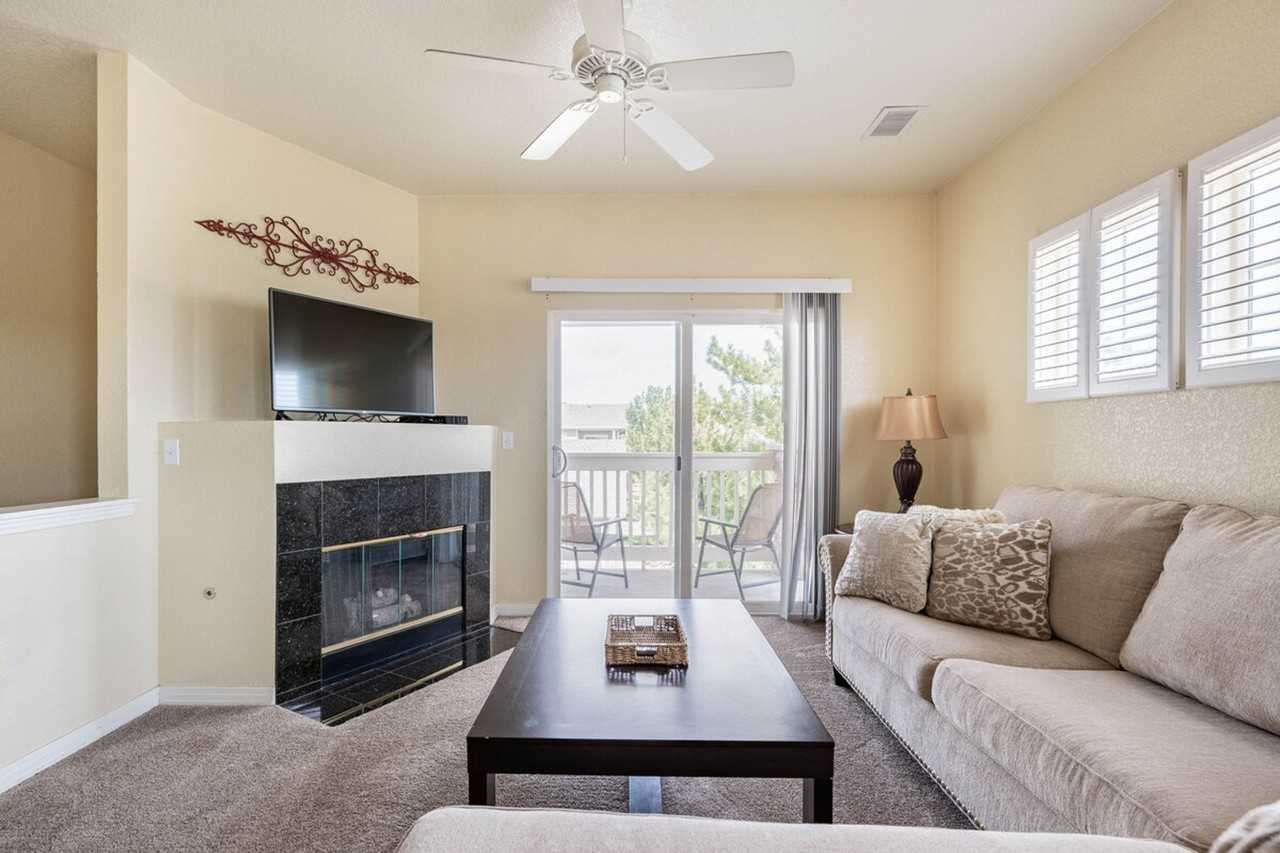 9574 Keystone Trl #1045089P - Photo 6 of 34